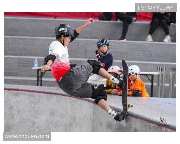 广州滑板队在全国滑板状态排行榜中荣获第六名展现实力与潜力